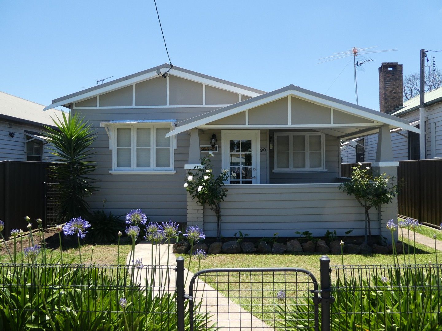 90 Castlereagh Street, Singleton NSW 2330 House For Rent Domain