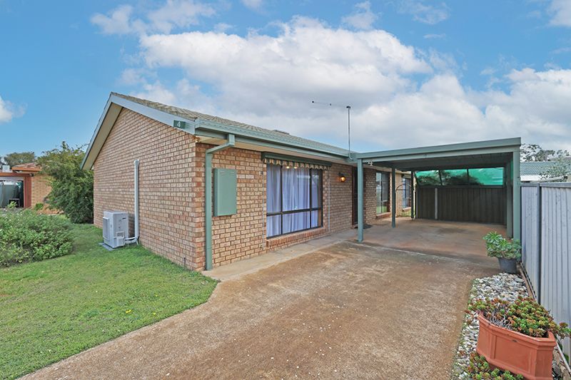 4 Elinda Ct, Red Cliffs VIC 3496 Townhouse For Rent Domain