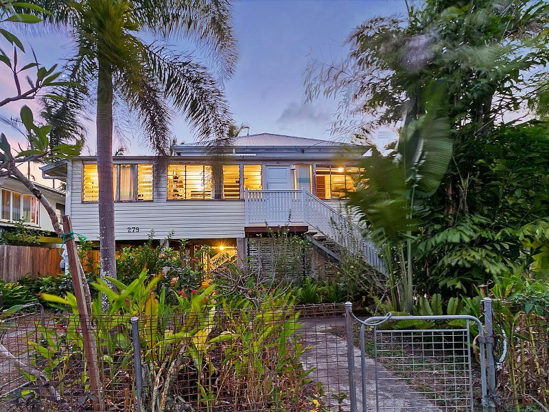 279 Mcleod Street, Cairns North QLD 4870, Image 0