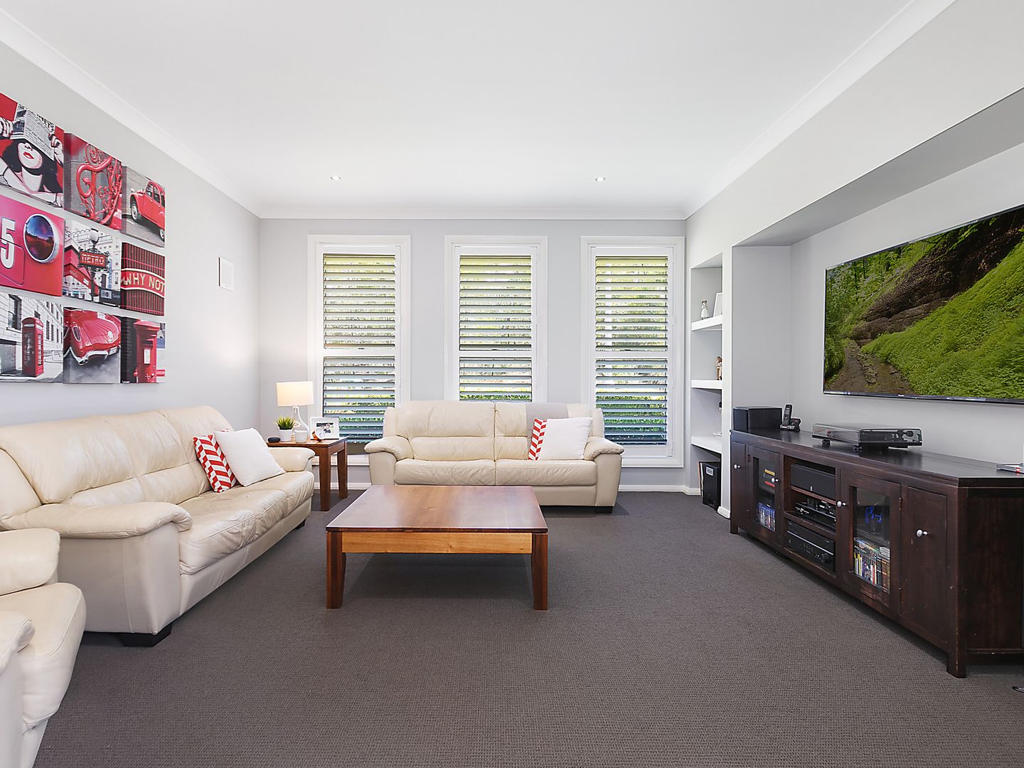 21 Regent Honeyeater Grove, North Kellyville NSW 2155, Image 2