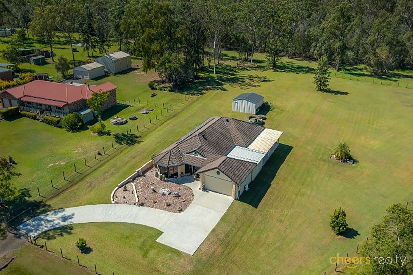 4 bedrooms Acreage / Semi-Rural in 132-134 Equestrian Drive NEW BEITH QLD, 4124