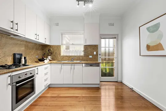 2/22 Wentworth Avenue, Canterbury VIC 3126 - Apartment For Rent | Domain