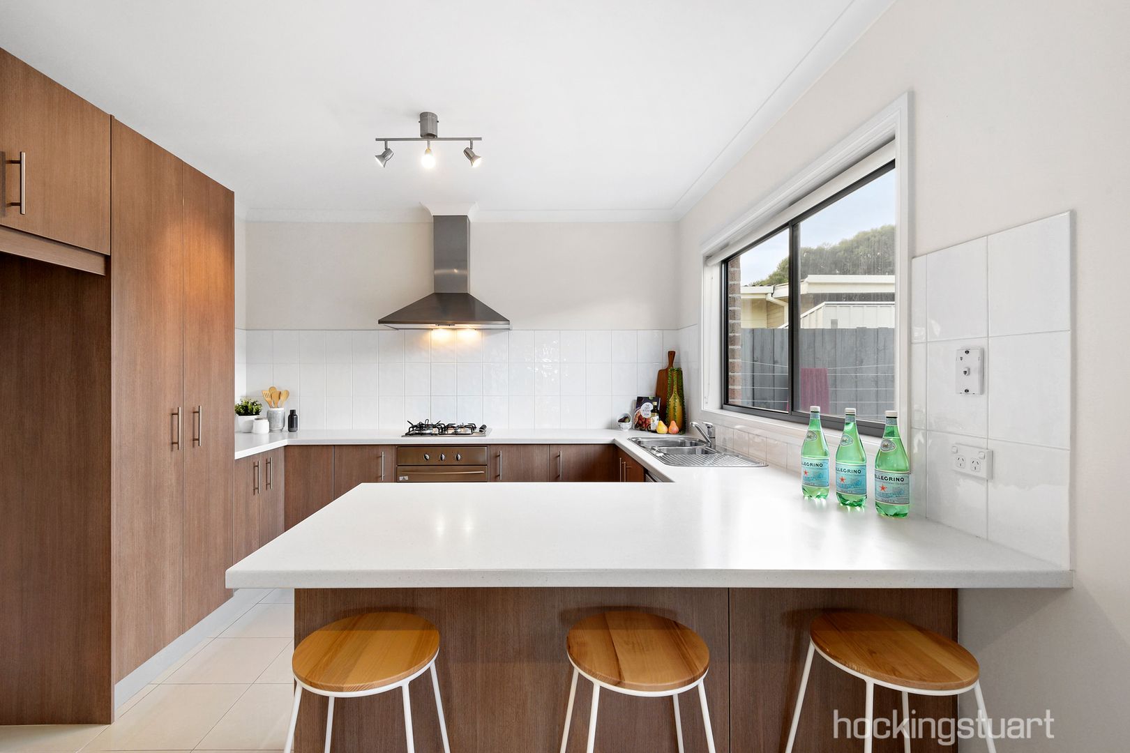 2/11 Woodbine Grove, Chelsea VIC 3196, Image 2