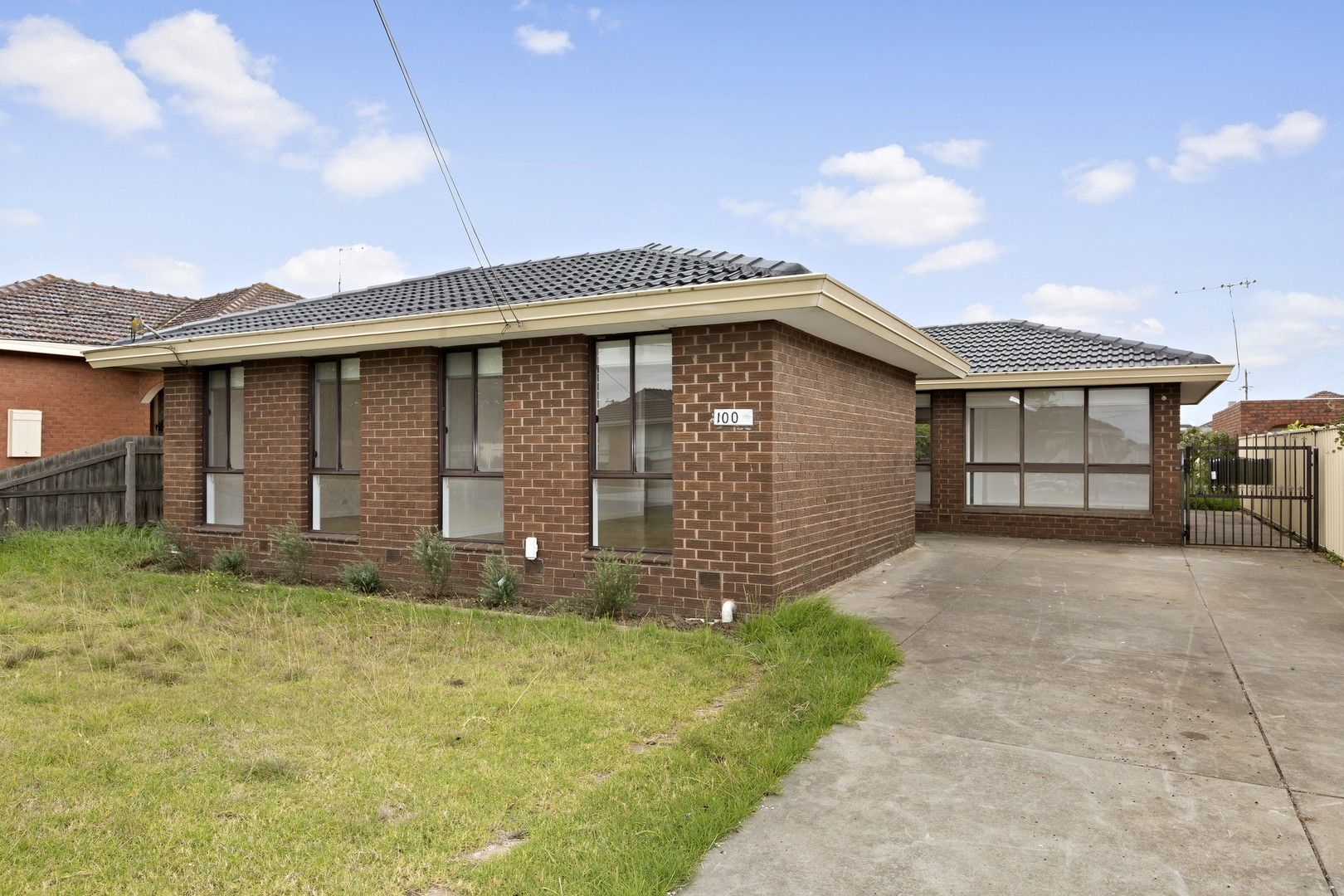 3 bedrooms House in 100 Murray Street SUNSHINE VIC, 3020