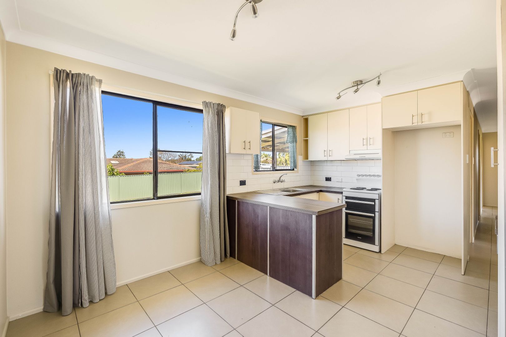 74 Jack Street, Darling Heights QLD 4350, Image 2