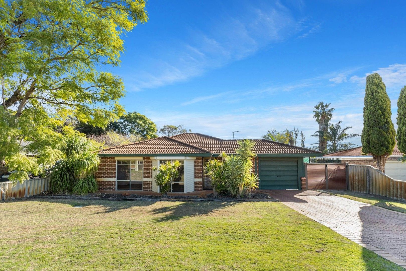 3 bedrooms House in 18 Aldworth Crescent GOSNELLS WA, 6110