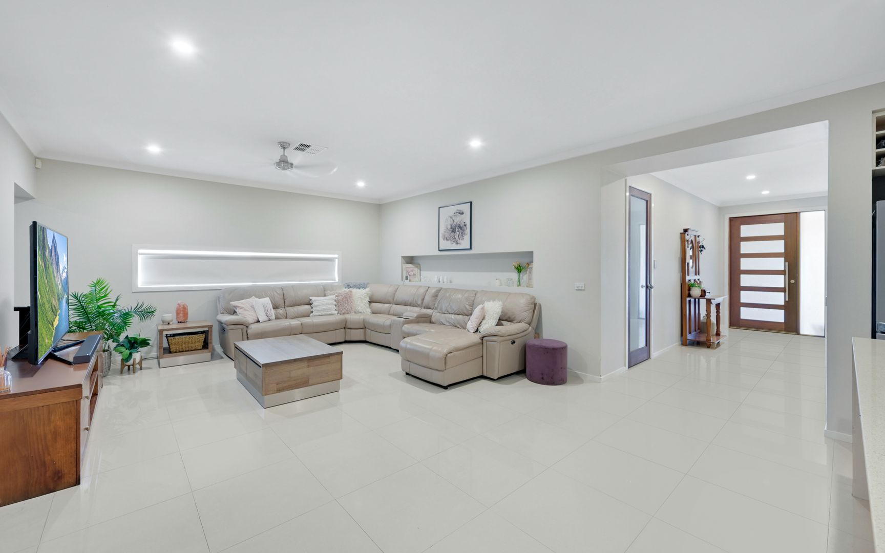 4 Ruwald place, Camden Park NSW 2570, Image 2