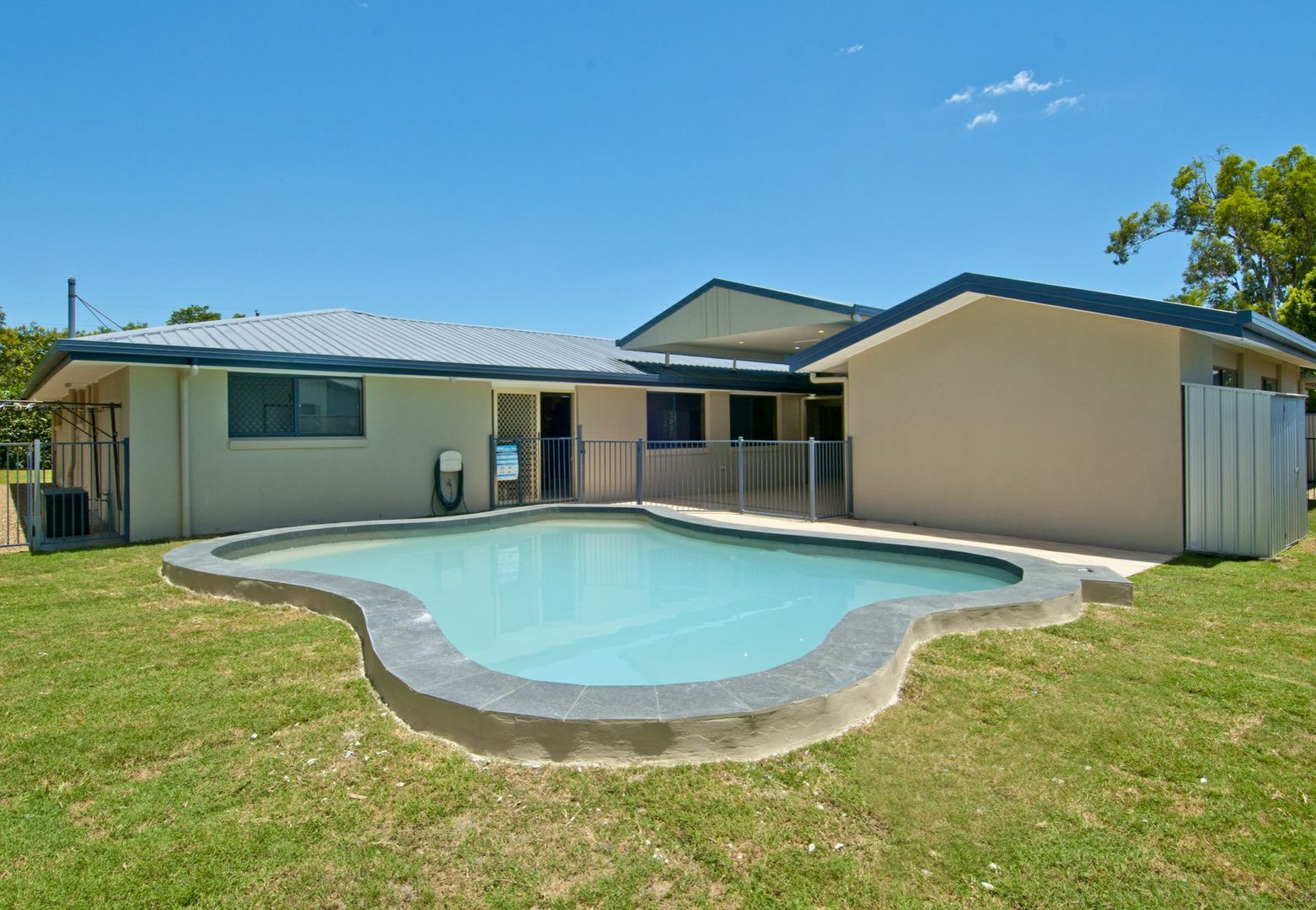 27 Cotswold Street, Mount Warren Park QLD 4207, Image 1