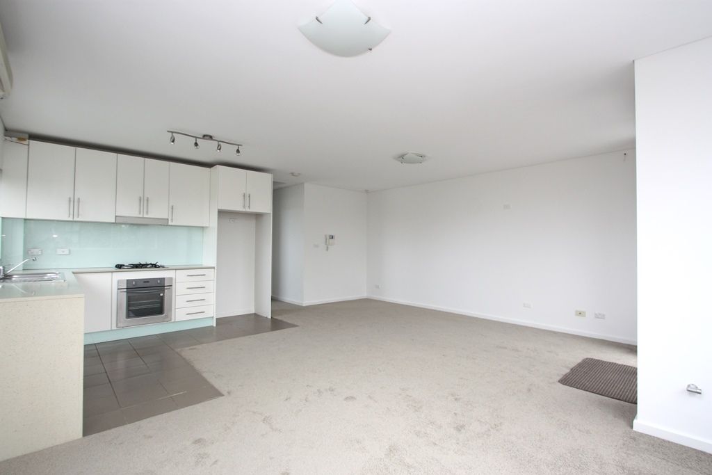 1 bedrooms Apartment / Unit / Flat in 38/11-13 Oaks Ave DEE WHY NSW, 2099