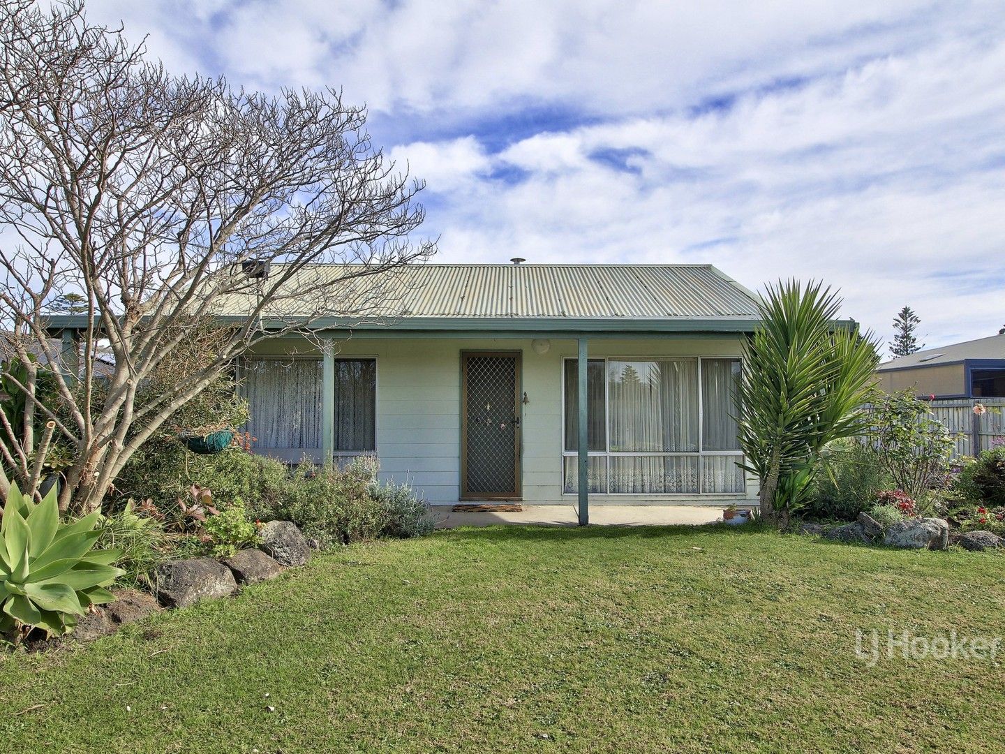 1/6 Garden Avenue, Bairnsdale VIC 3875, Image 0