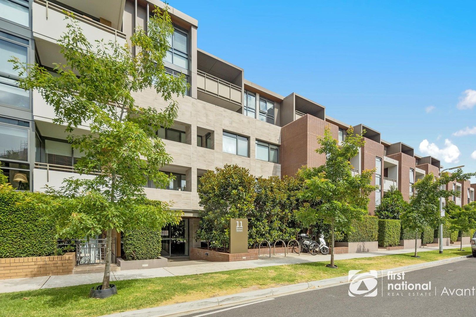 2 bedrooms Apartment / Unit / Flat in F137/11 Bond Street CAULFIELD NORTH VIC, 3161