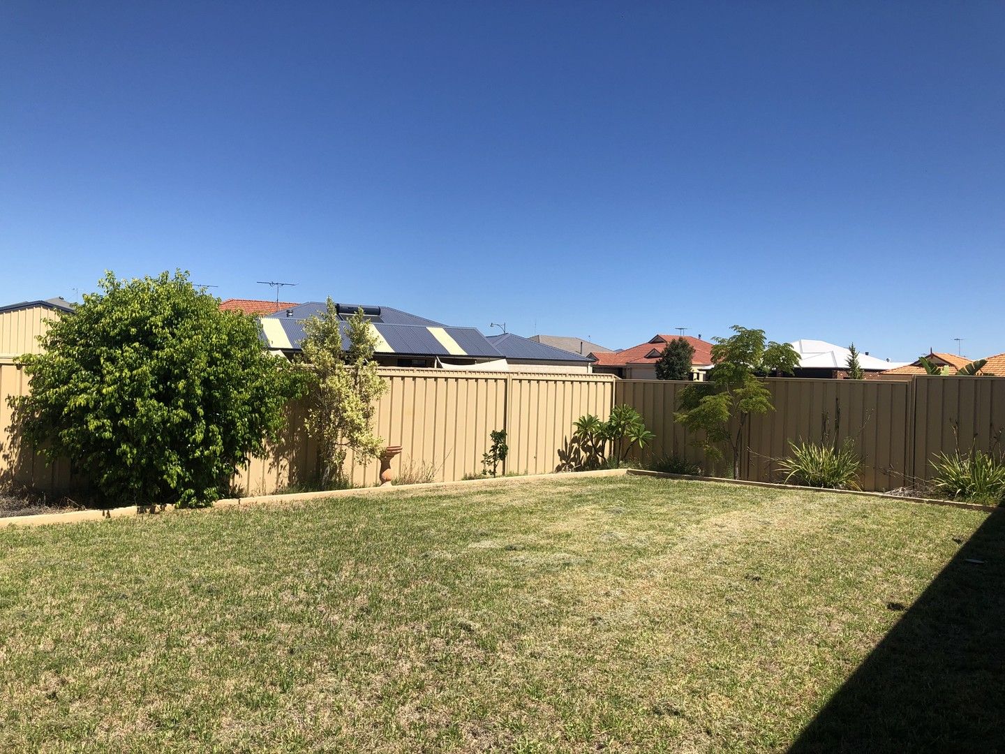 4 bedrooms House in 8 HOLSTEIN DRIVE EATON WA, 6232