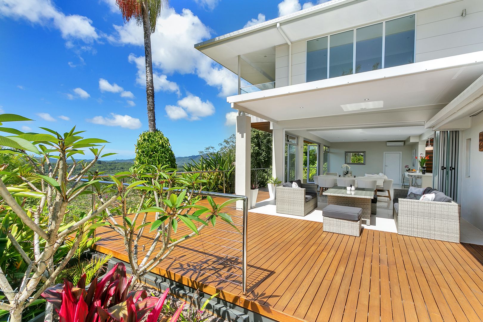 8 Hilltop Close Kuranda Qld 4881 Domain
