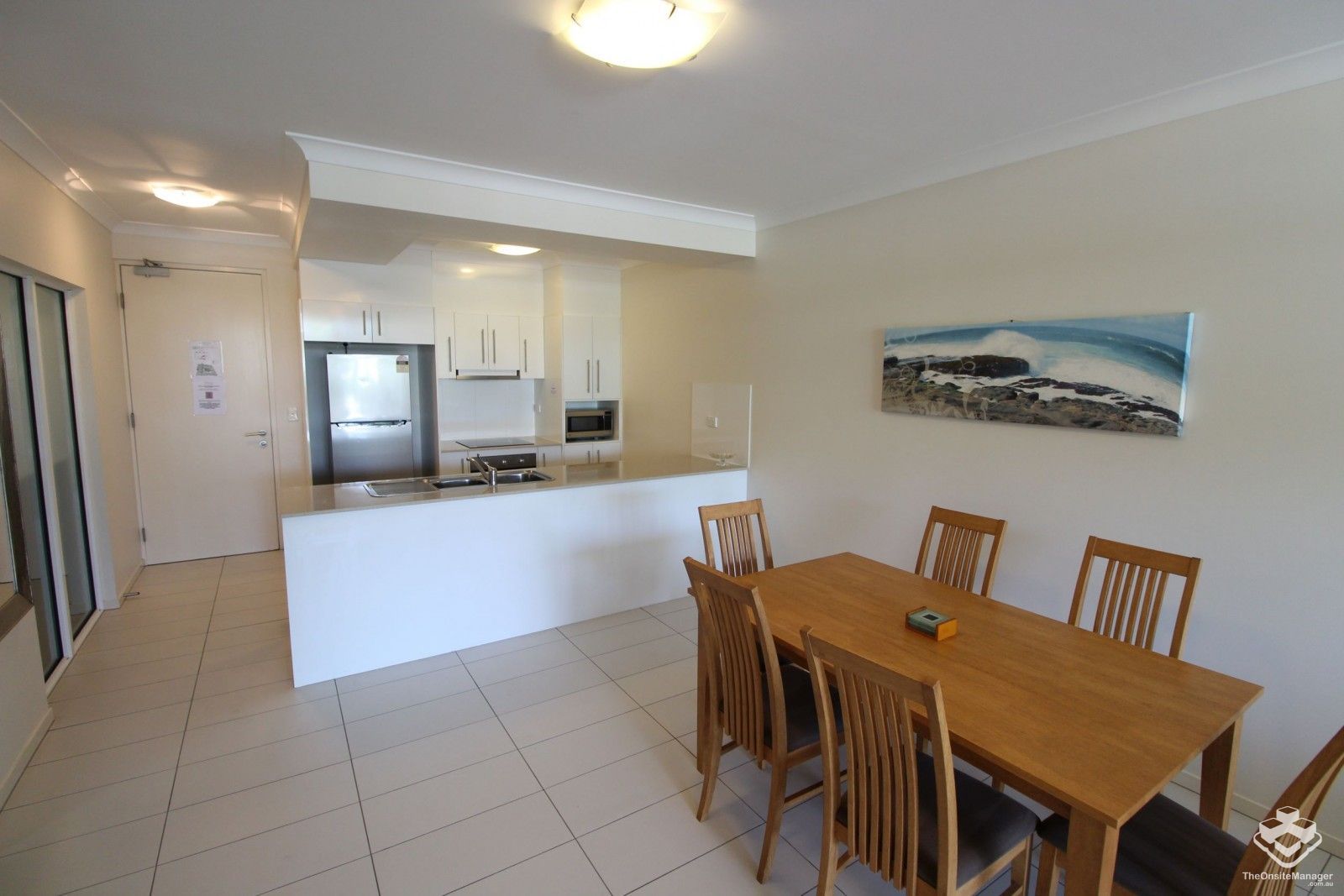 ID21141611/65 Manooka Drive, Cannonvale QLD 4802 Apartment For Rent