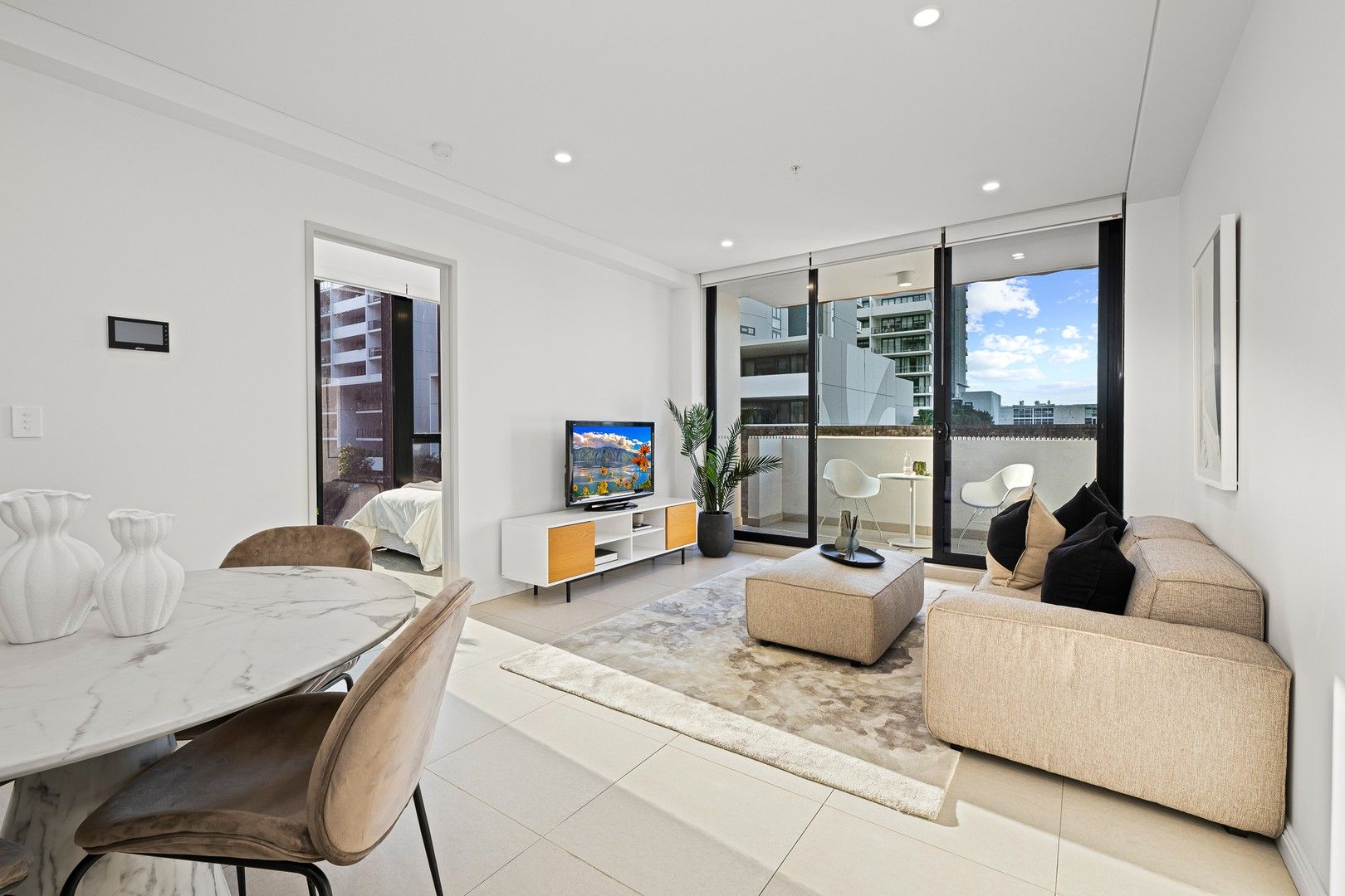 202/6 Bourke Street, Mascot NSW 2020, Image 0