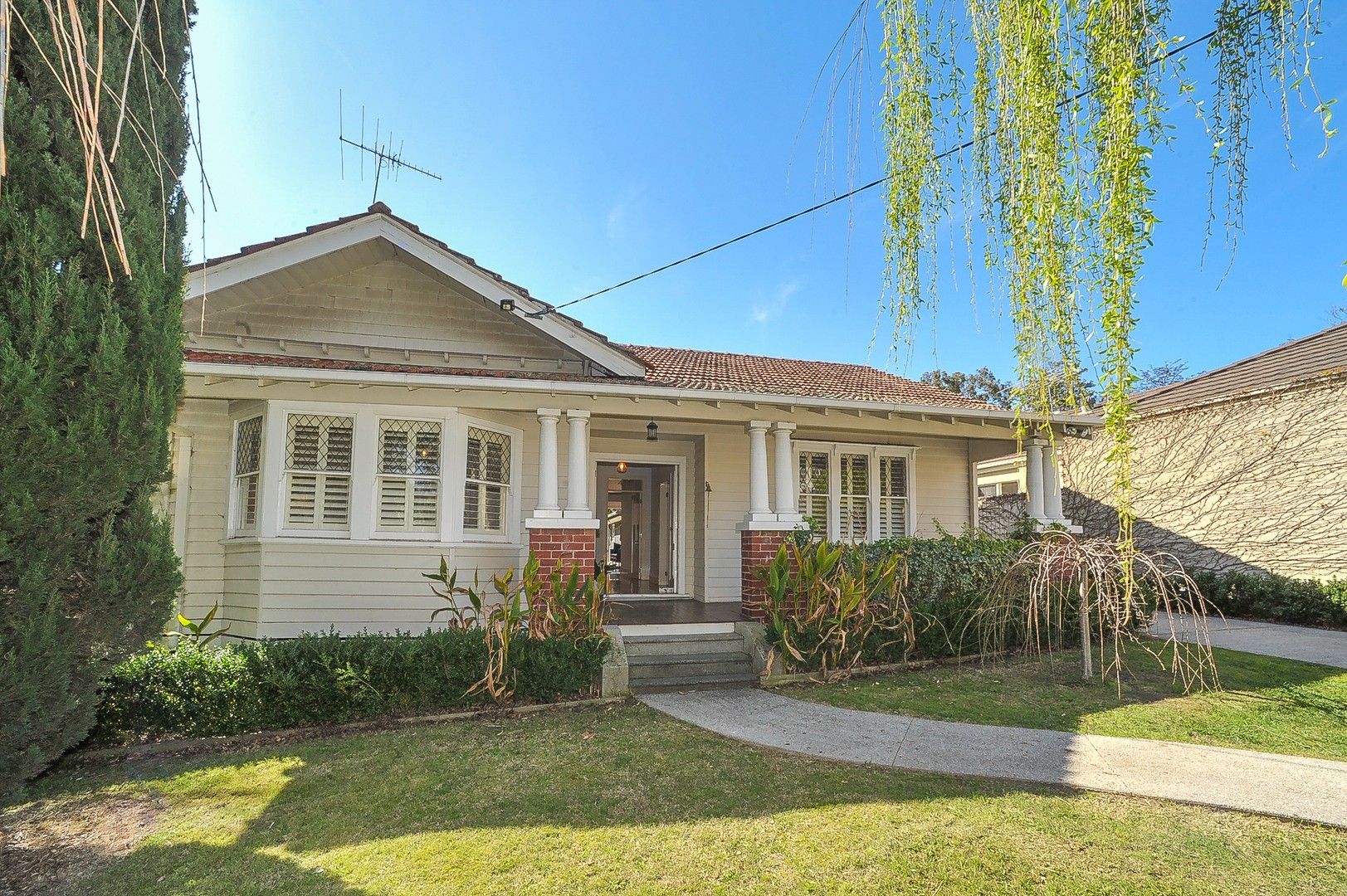 4 bedrooms House in 15 Davis Avenue CAMBERWELL VIC, 3124