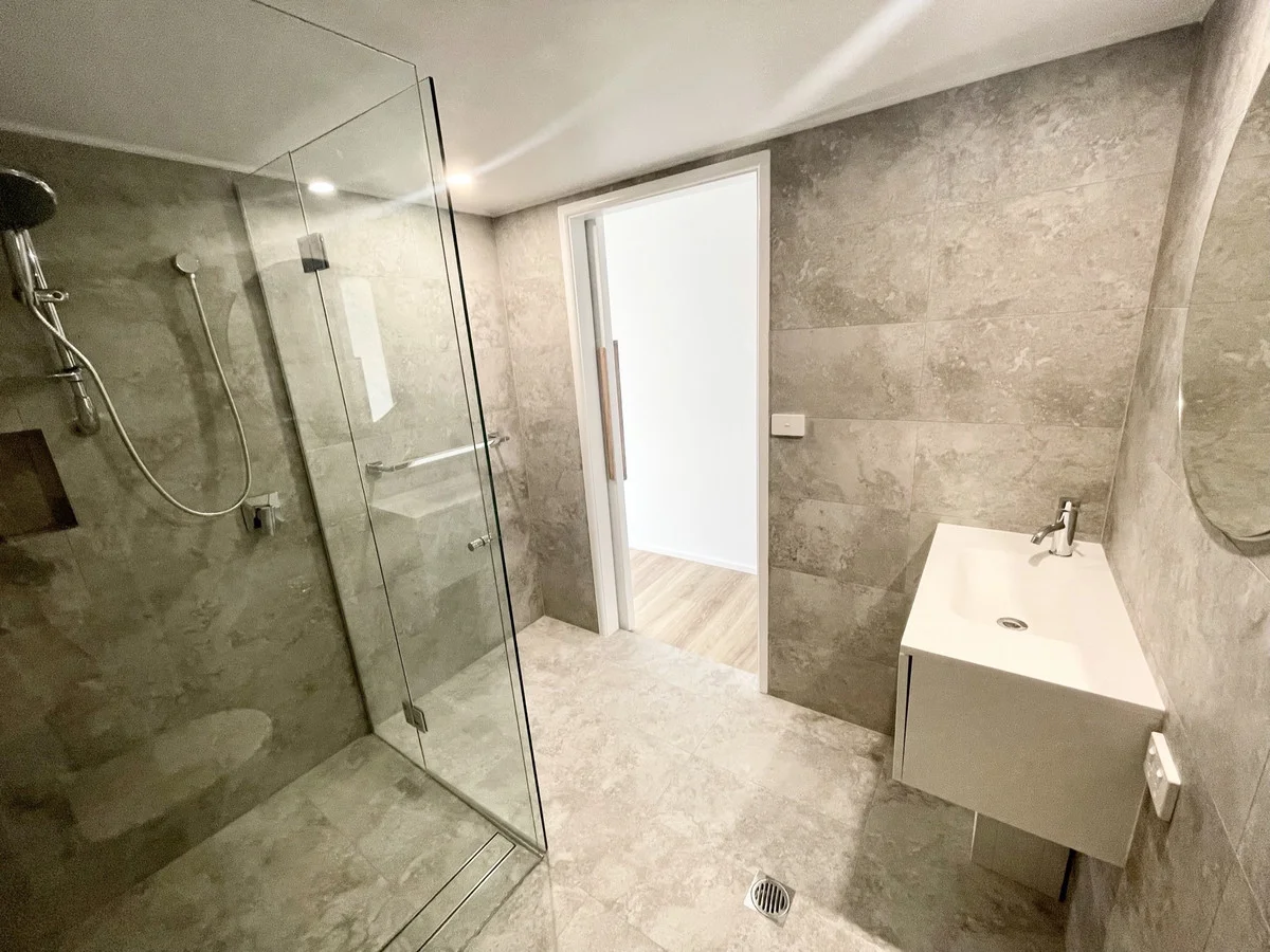 Additional image 16 of 5/22-28 The Esplanade, Burleigh Heads QLD 4220