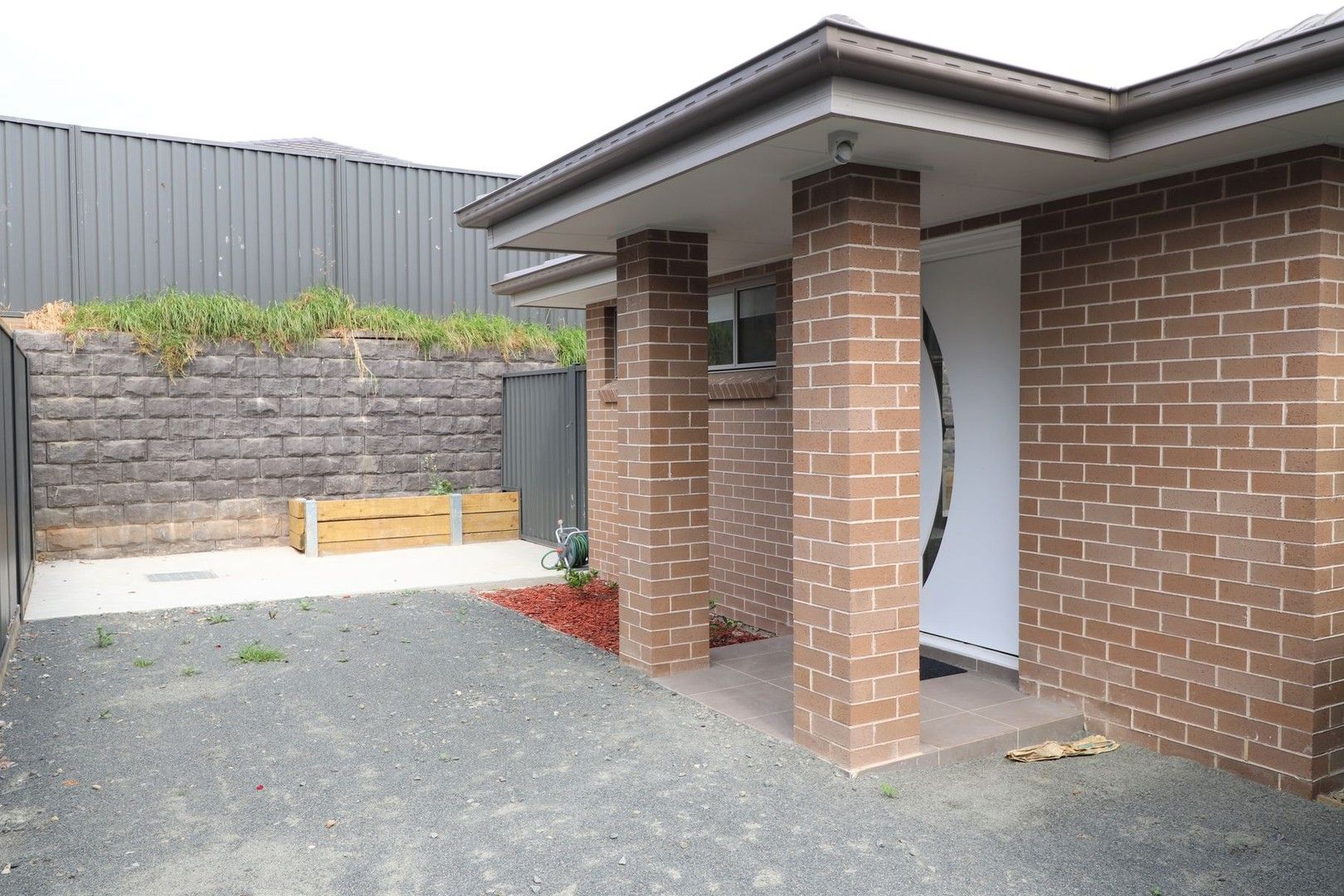 2 bedrooms Apartment / Unit / Flat in 62A Oaklands Circuit GREGORY HILLS NSW, 2557