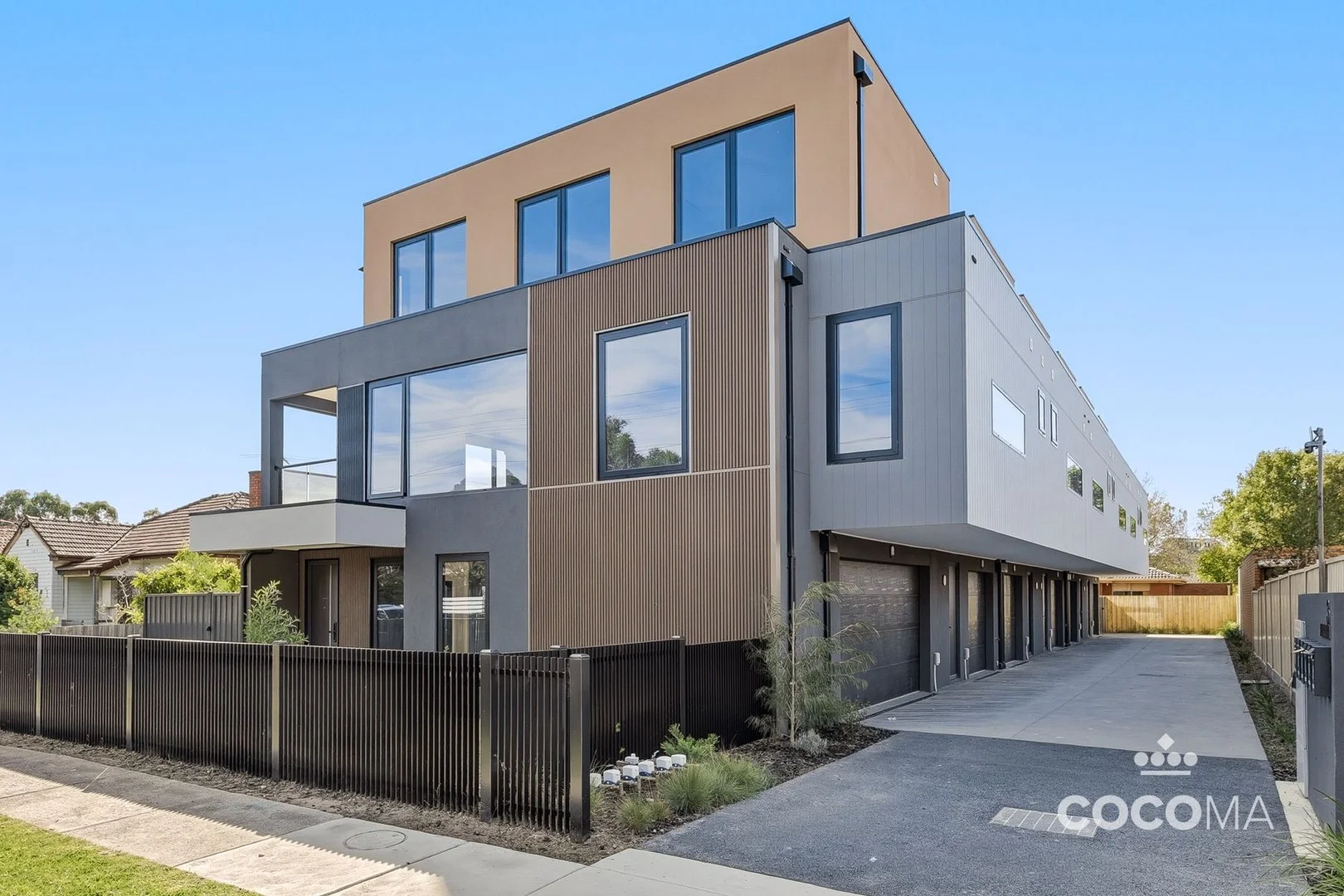 Primary image of 2/3 Victoria Avenue, Springvale VIC 3171