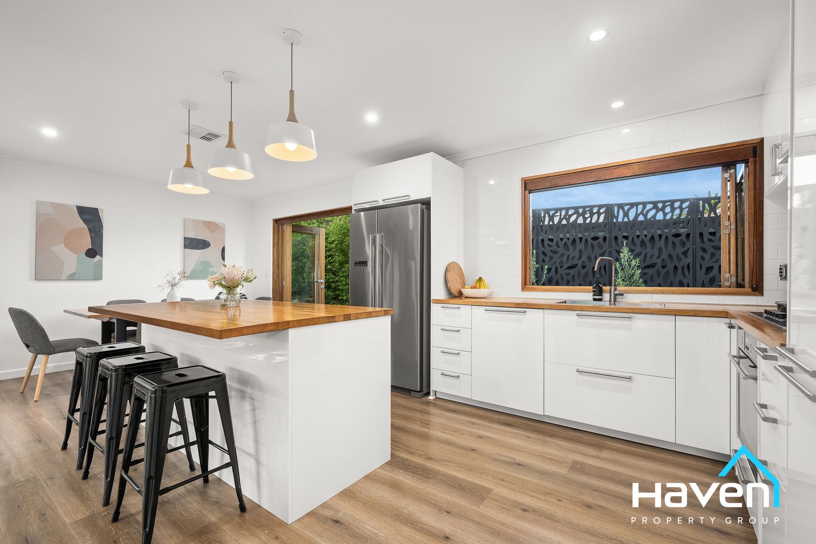 79 Hughes Avenue, Chelsea VIC 3196, Image 2