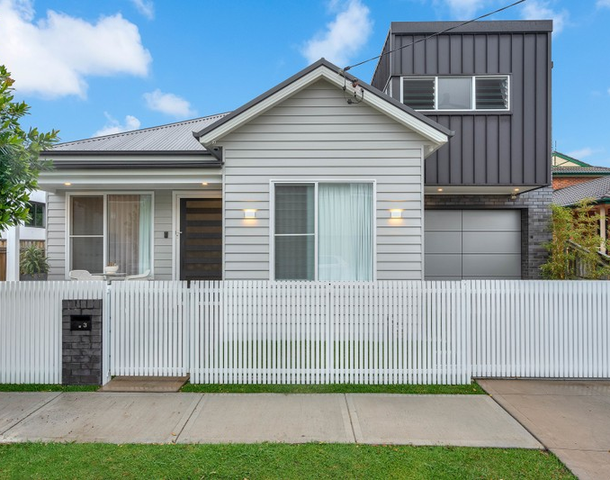 3 Barr Street, Merewether NSW 2291