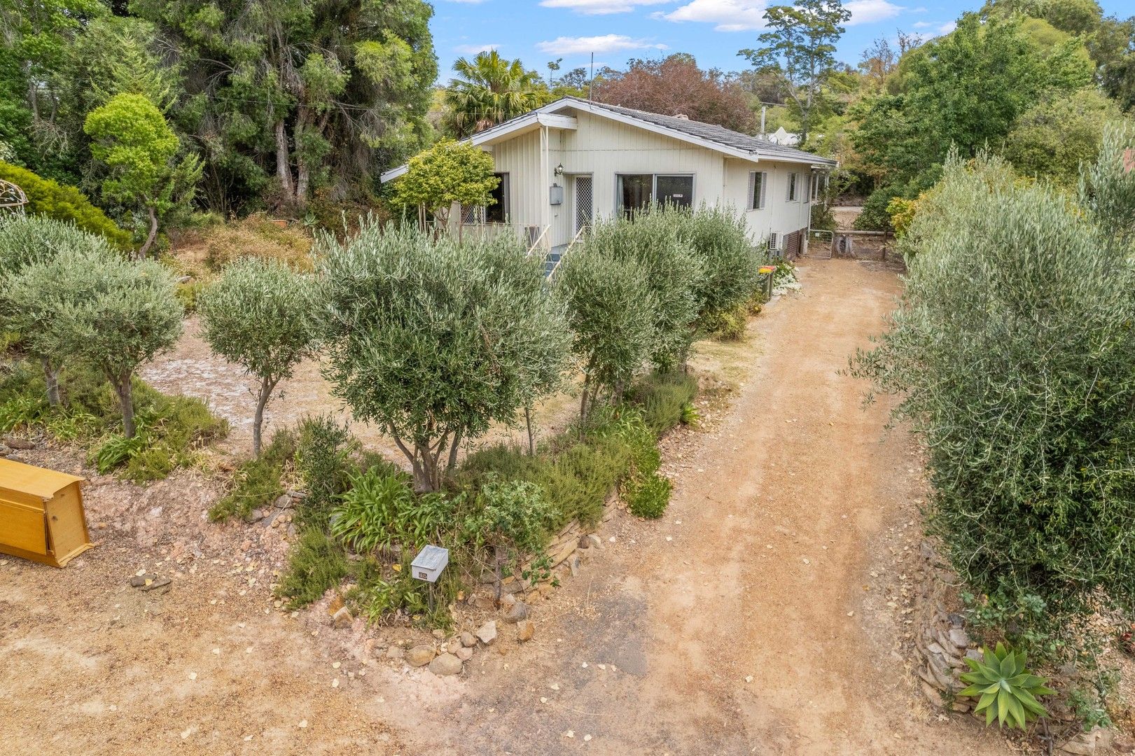 3 bedrooms House in 45 Inglis Street BOYUP BROOK WA, 6244