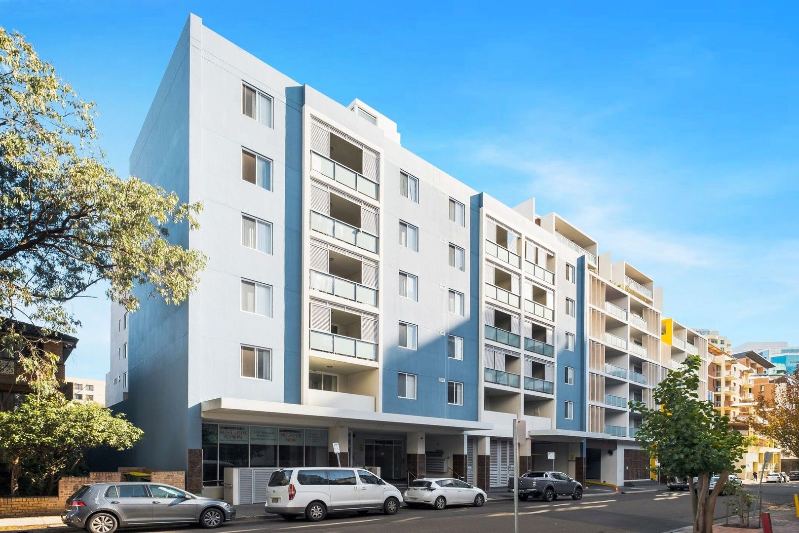 3 bedrooms Apartment / Unit / Flat in 13/21-23 Cowper St PARRAMATTA NSW, 2150