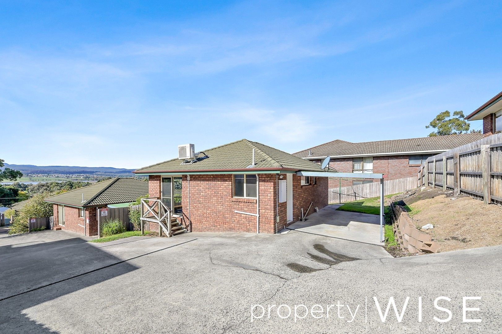 2 bedrooms Apartment / Unit / Flat in 2/22 Orana Place RIVERSIDE TAS, 7250
