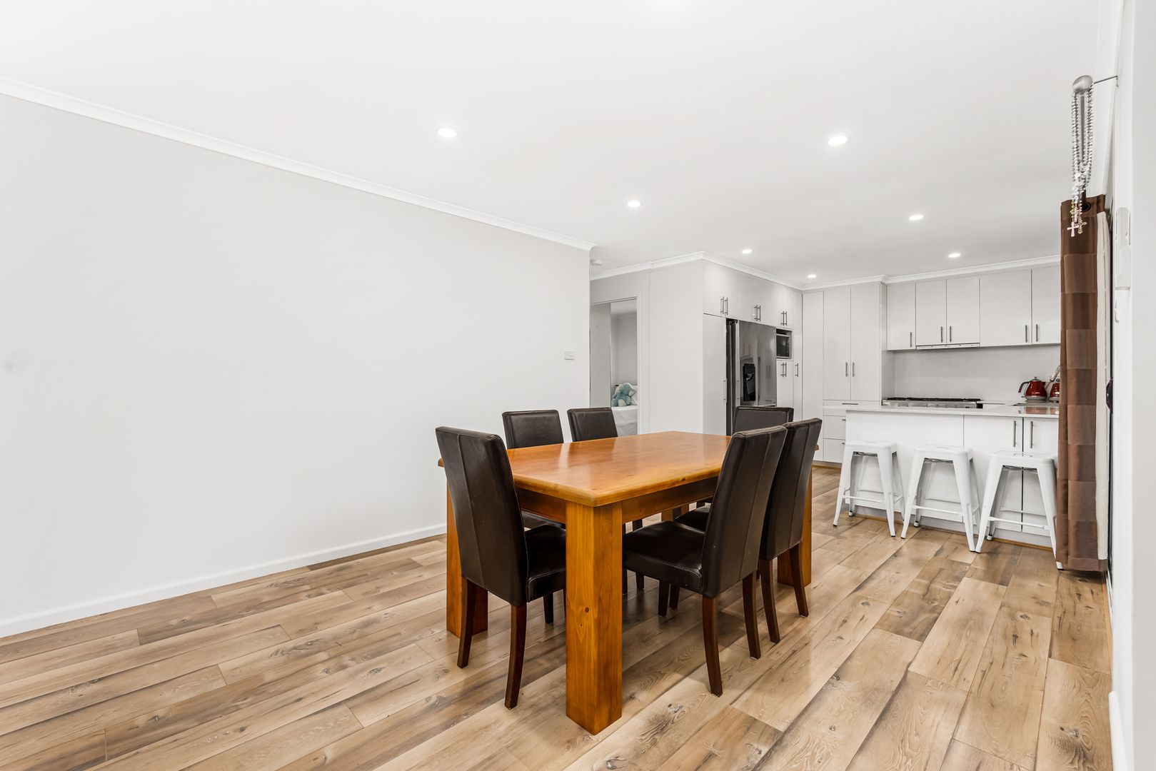 7/3 Amiens Close, Bossley Park NSW 2176, Image 2