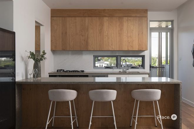 86 Wynnum Road Norman Park 4170 - Image 4