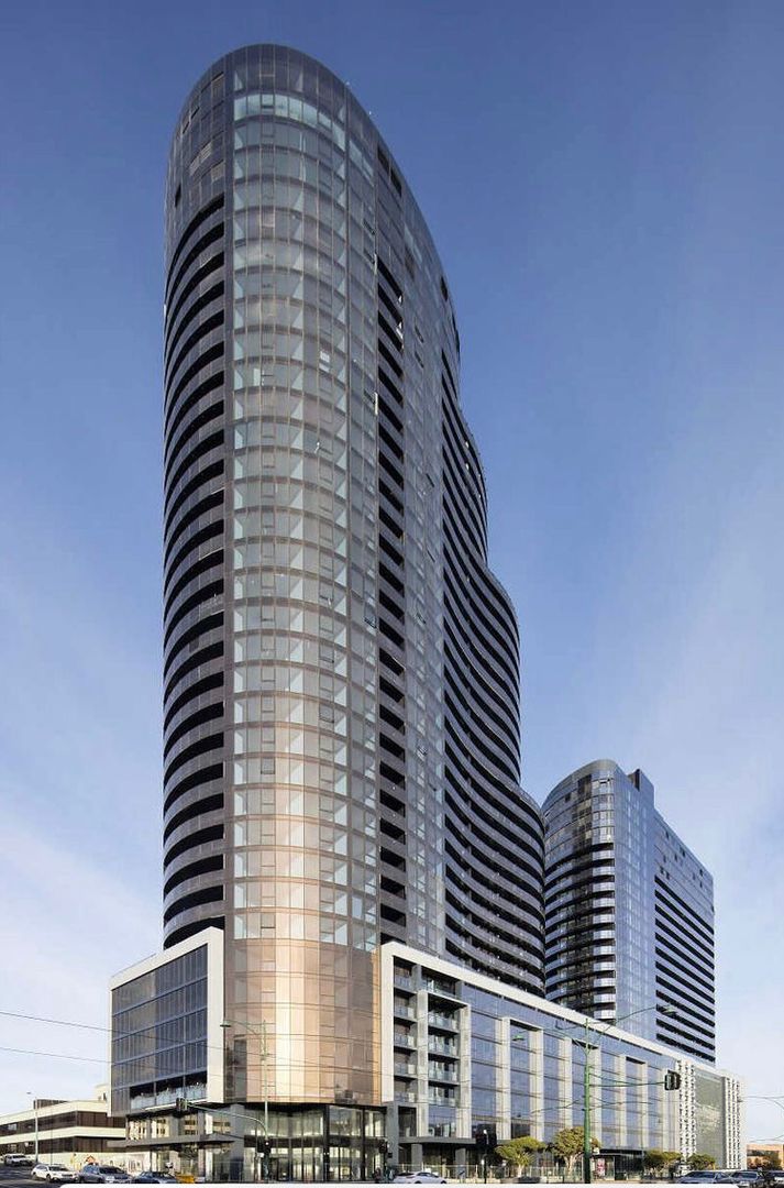 2 bedrooms Apartment / Unit / Flat in Whitehorse Rd BOX HILL VIC, 3128