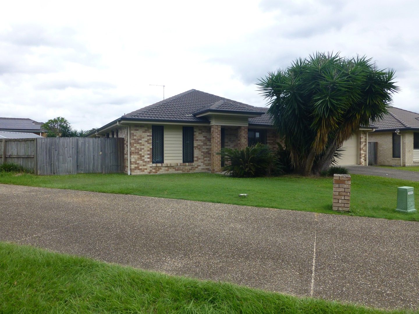 4 bedrooms House in 8 Larkin Court CABOOLTURE QLD, 4510