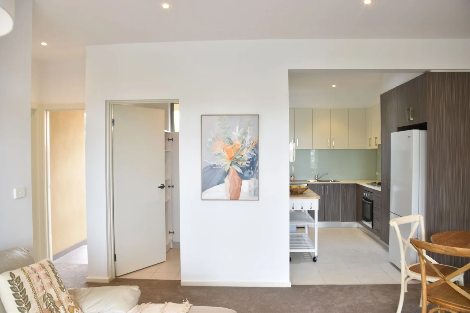 Additional image 3 of 2/198 Waterloo Road, Oak Park VIC 3046