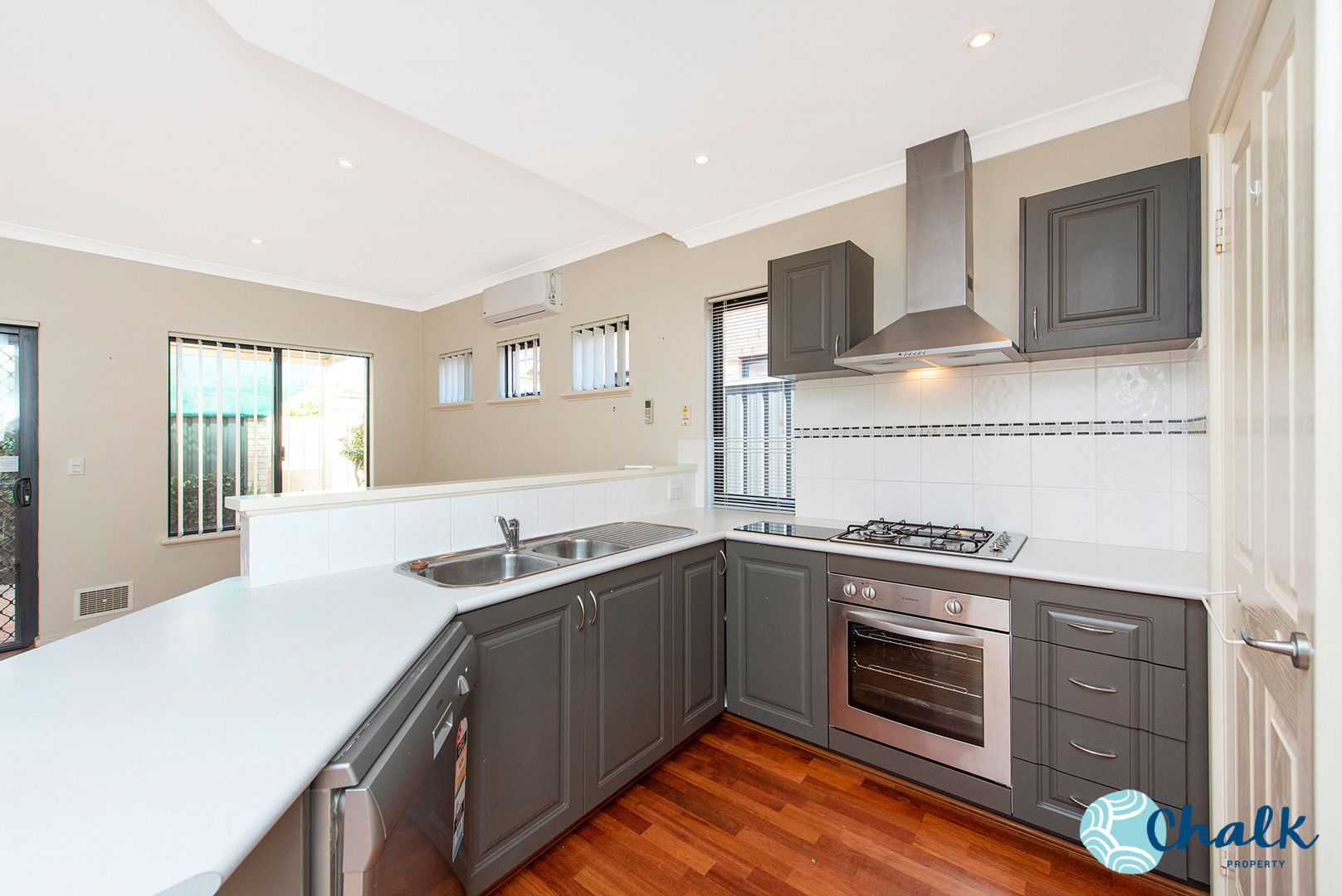 26/9 Bradbury Street, Rockingham WA 6168, Image 2