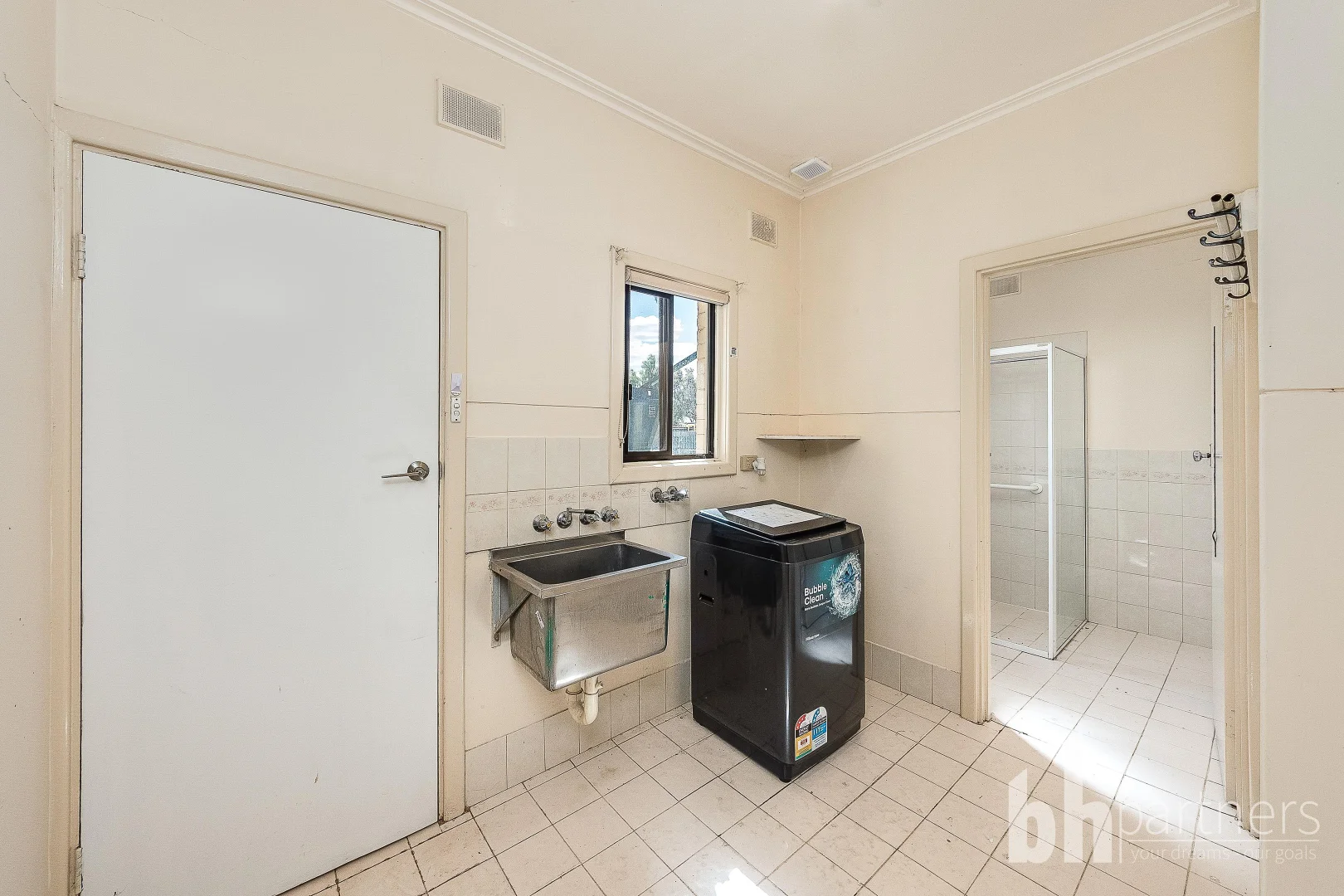 Additional image 23 of 19-20 Trenaman Crescent, Berri SA 5343