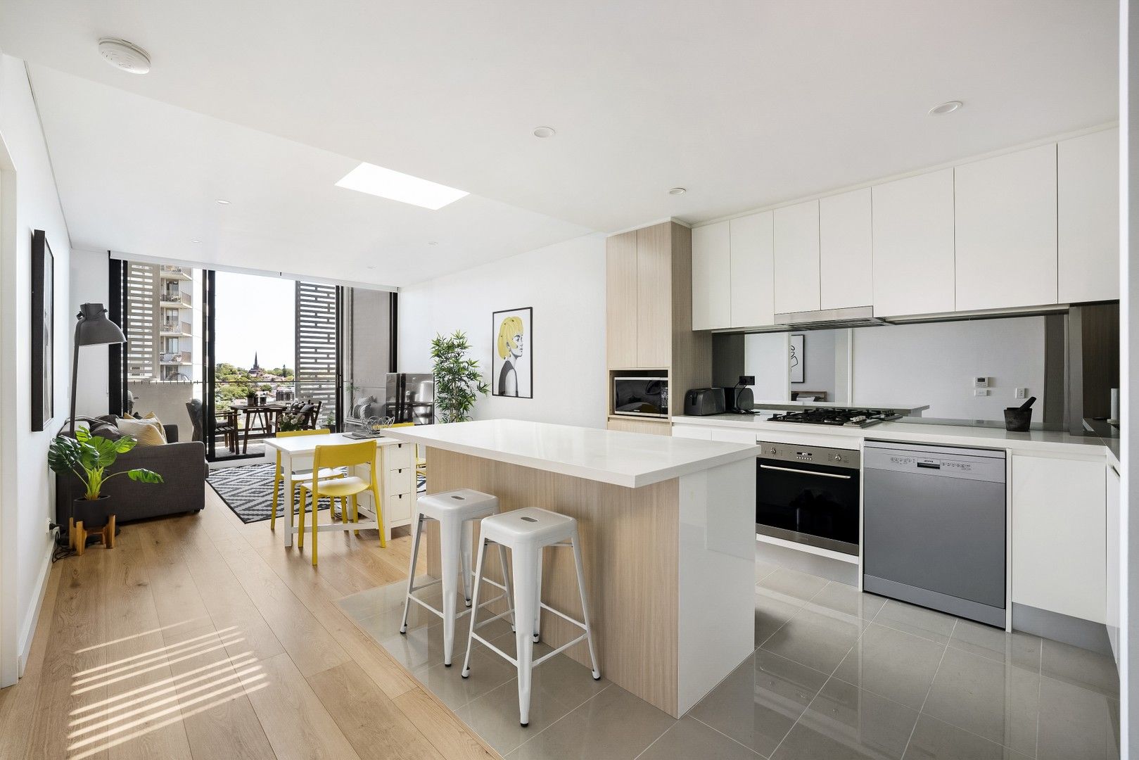 2 bedrooms Apartment / Unit / Flat in 703/14 McGill Street LEWISHAM NSW, 2049