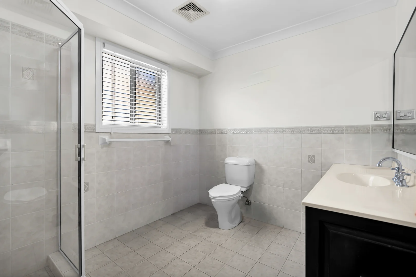 Additional image 11 of 29 The Cascades Mount, Mount Annan NSW 2567