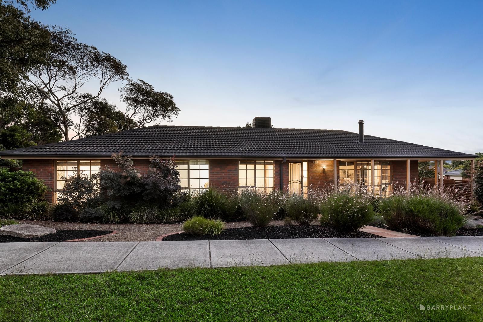 5 bedrooms House in 46 Freshfield Avenue WANTIRNA VIC, 3152