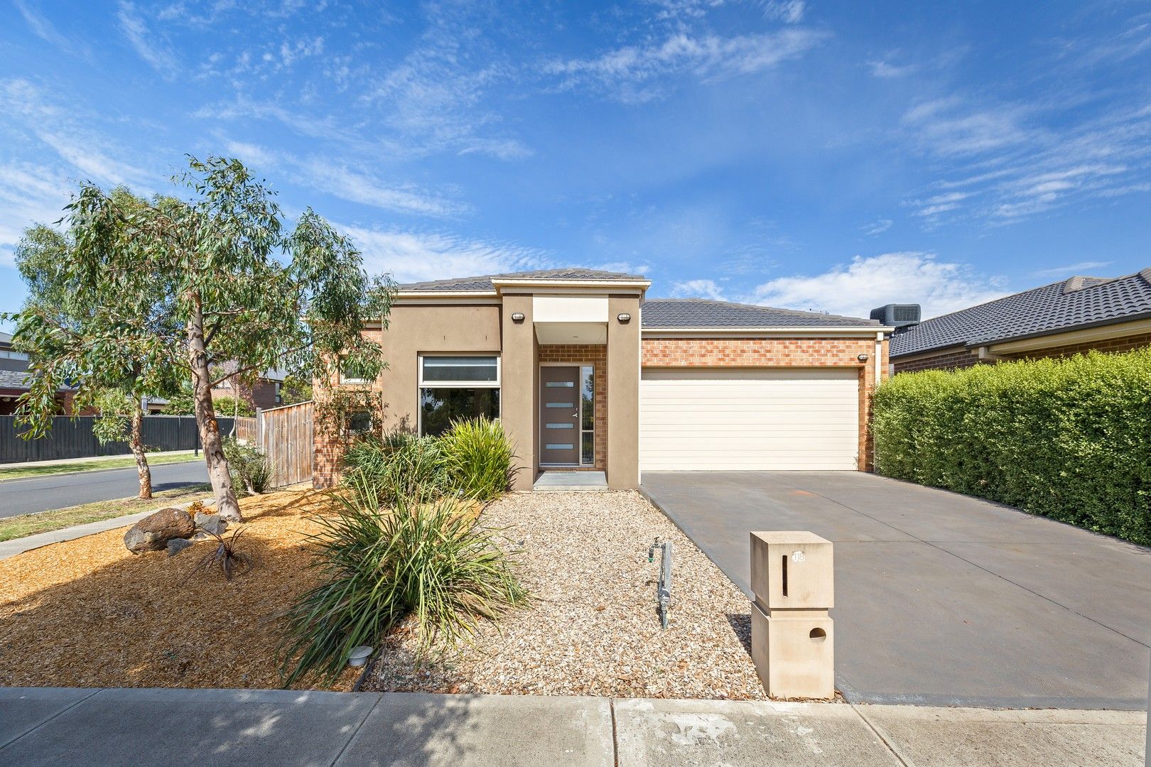 4 bedrooms House in 18 Aleman Green MERNDA VIC, 3754