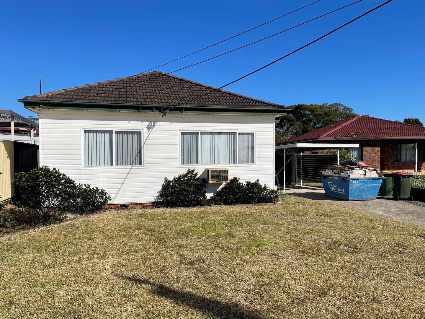 3 bedrooms House in 4 Arana Place CABRAMATTA WEST NSW, 2166