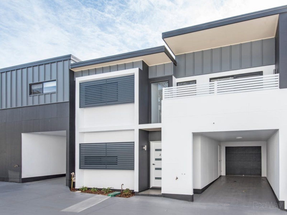 3 bedrooms Townhouse in 2/14-16 Empress Street CENTENARY HEIGHTS QLD, 4350