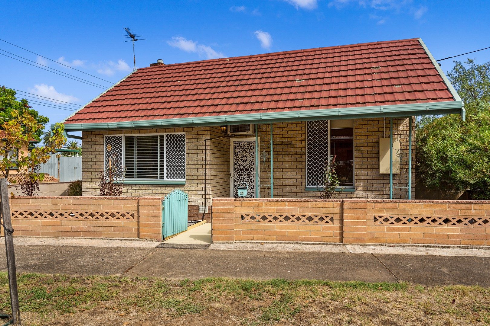 11 Melbourne Place, Alberton SA 5014, Image 0