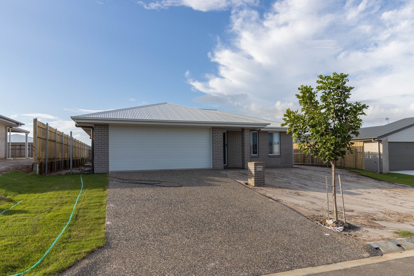 4 bedrooms House in 44 Wren Drive KAWUNGAN QLD, 4655