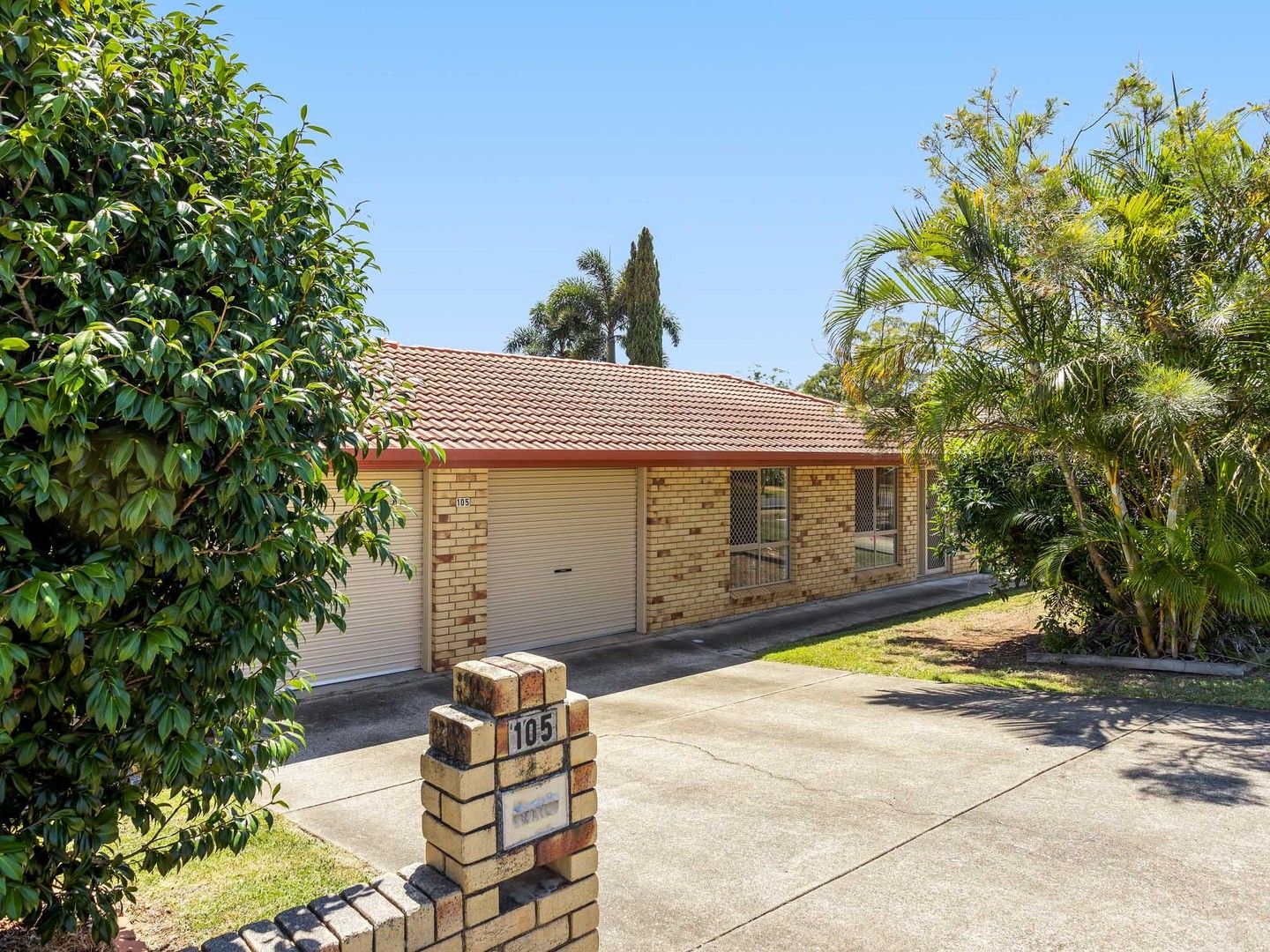 5 bedrooms House in 105 South Street CLEVELAND QLD, 4163