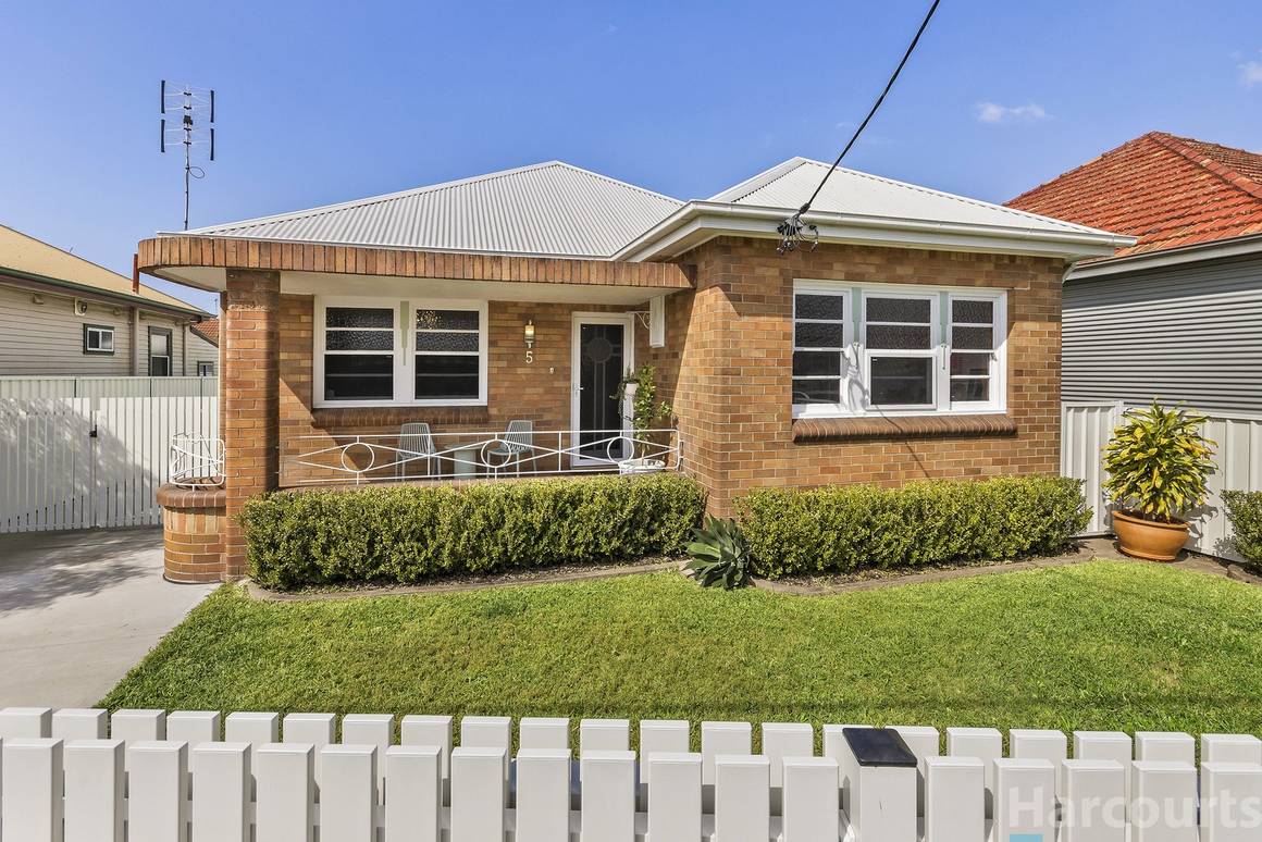 Picture of 5 Central Street, NEW LAMBTON NSW 2305