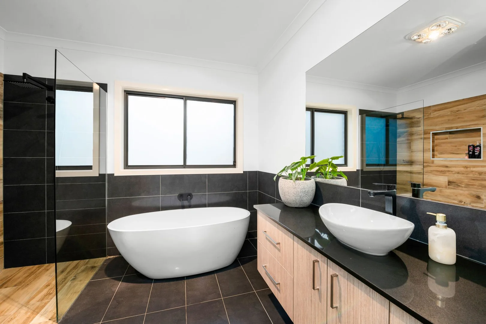 Additional image 13 of 113 Pasley Street, Huntly VIC 3551