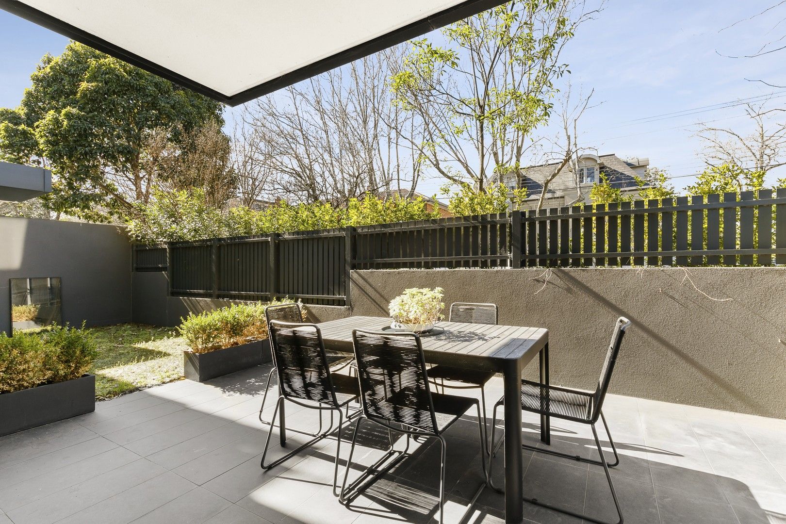 2 bedrooms Apartment / Unit / Flat in 7/15 Cromwell Road SOUTH YARRA VIC, 3141