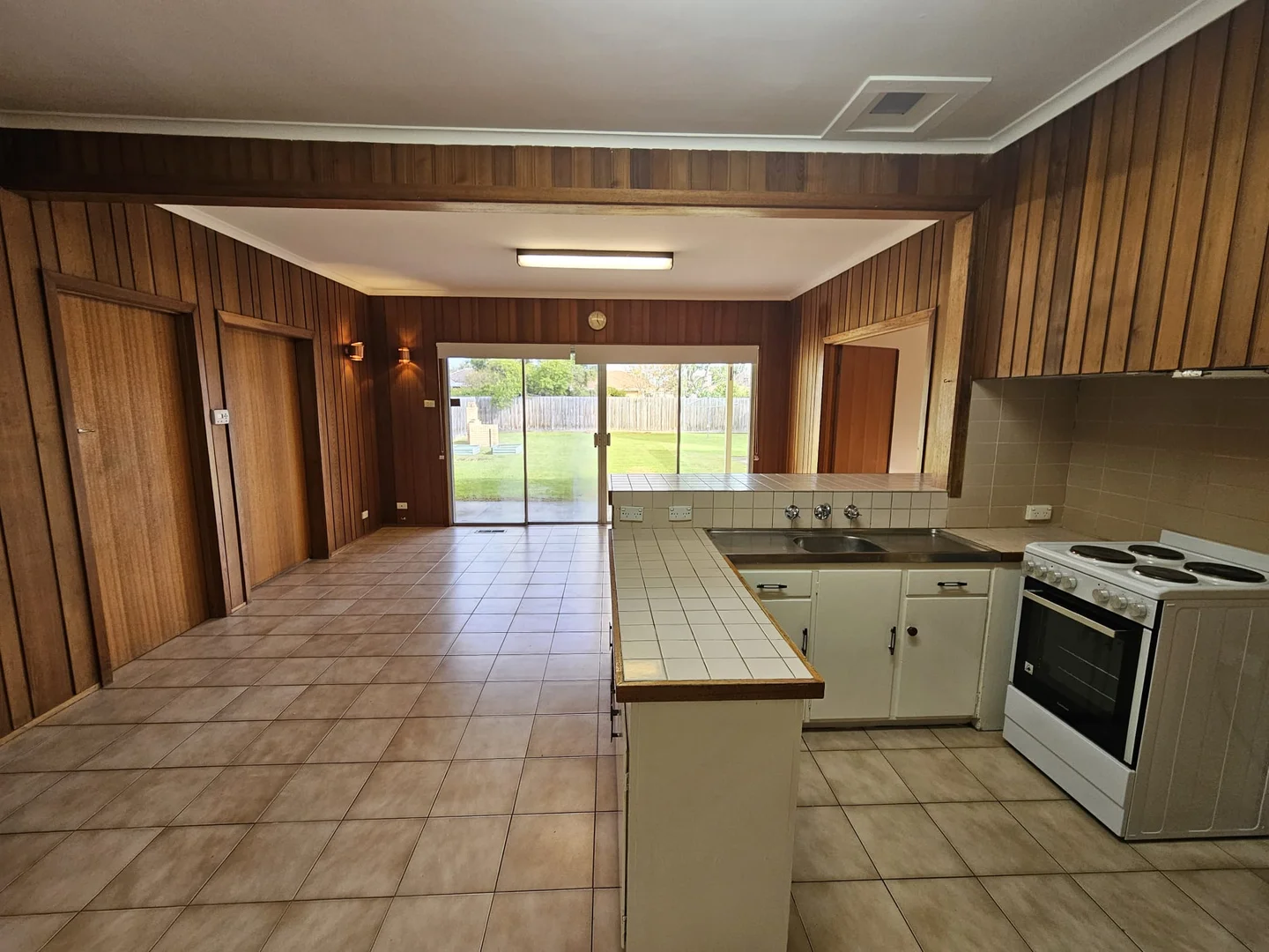 Additional image 2 of 41 Norville Street, Bentleigh East VIC 3165