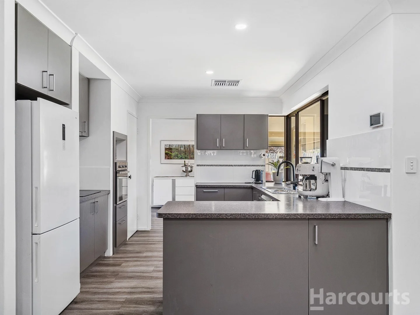 Additional image 12 of 6 Aberdeen Close, Halls Head WA 6210