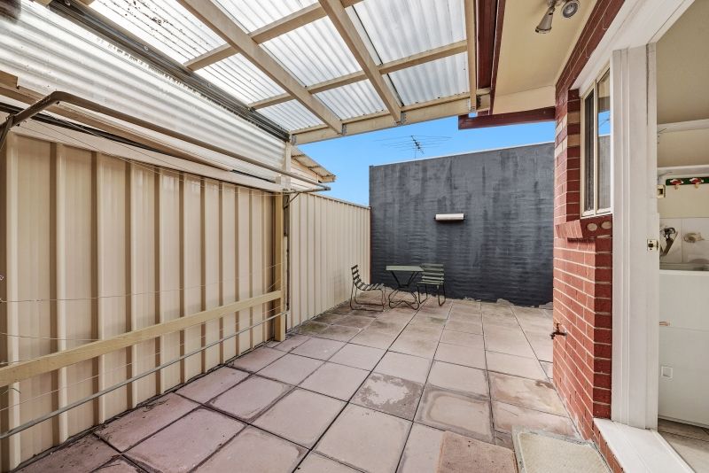 1/7 Buxton Street, West Footscray VIC 3012, Image 1